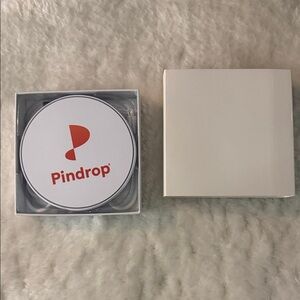Pindrop Wireless Device in White and Red